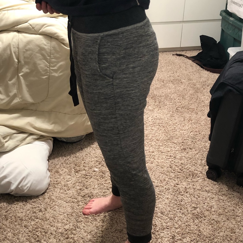 joggers - Picture 2 of 2
